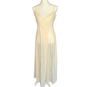 Vintage ROSA & CO Ivory Lace Nylon Slip Nightgown Maxi Dress USA Small Bridal